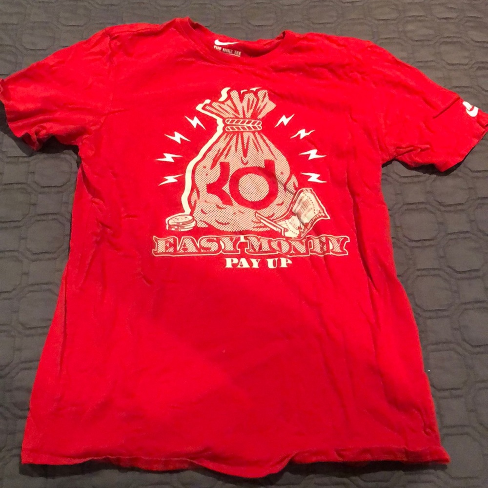 Nike T-shirt
